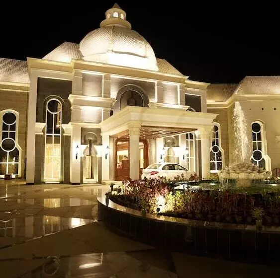 The Grand Nirvana Hotel And Resort