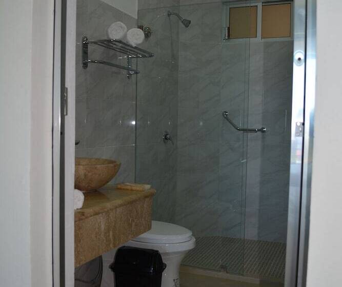 Szálloda Brisa Color Esmeralda