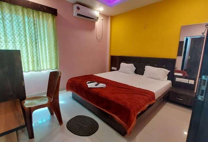 هتل Jagdish Palace Near Puri Sea Beach Best Choice Of Travellers