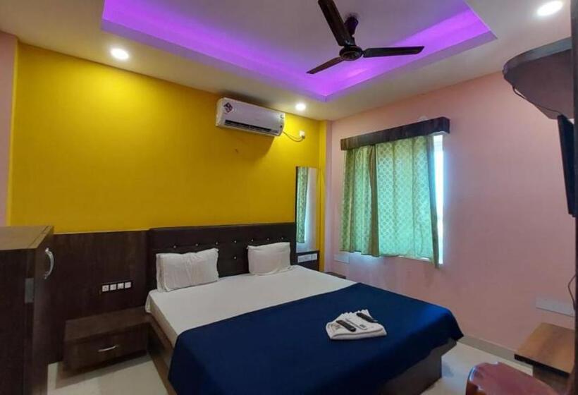 هتل Jagdish Palace Near Puri Sea Beach Best Choice Of Travellers