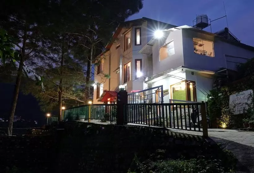 ホテル Treebo Vista Lago With Lake View