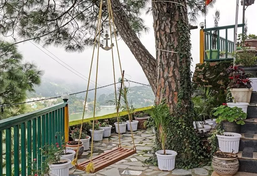 ホテル Treebo Vista Lago With Lake View