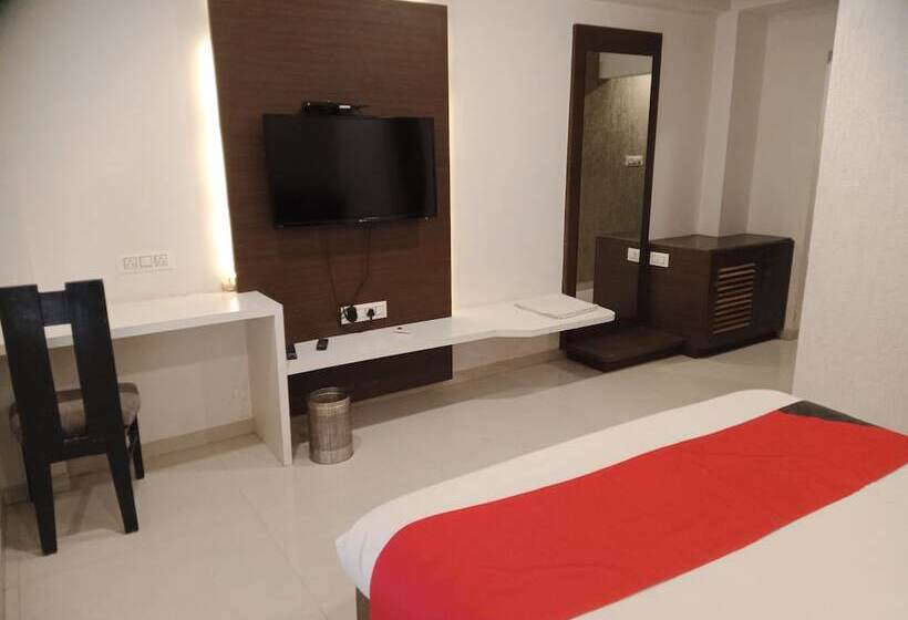 Hotel Airport Inn One