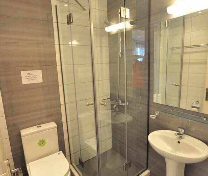 Hotel Acharavi Garden