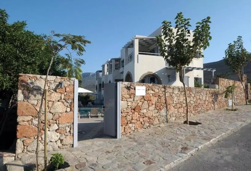 هتل Astarte Sea Villas