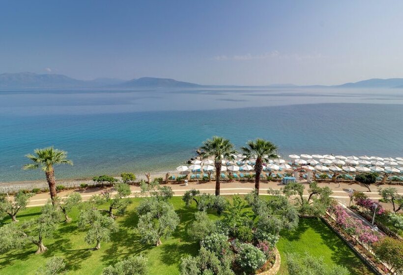 فندق Calamos Beach Family Club