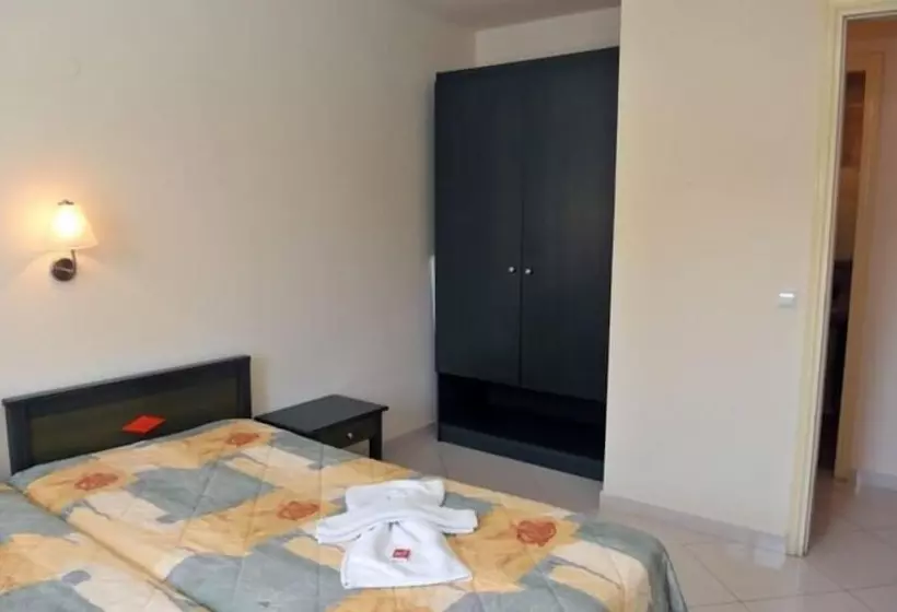 Hotelli Gianna Apartments