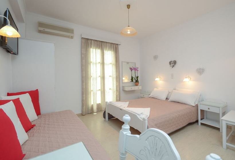 Hotel Golden Beach Studios