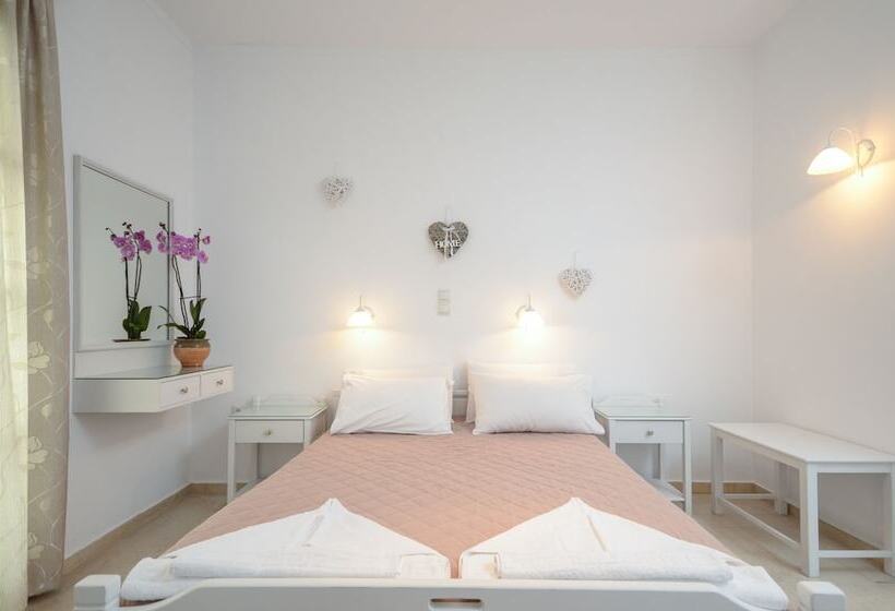 Hotel Golden Beach Studios