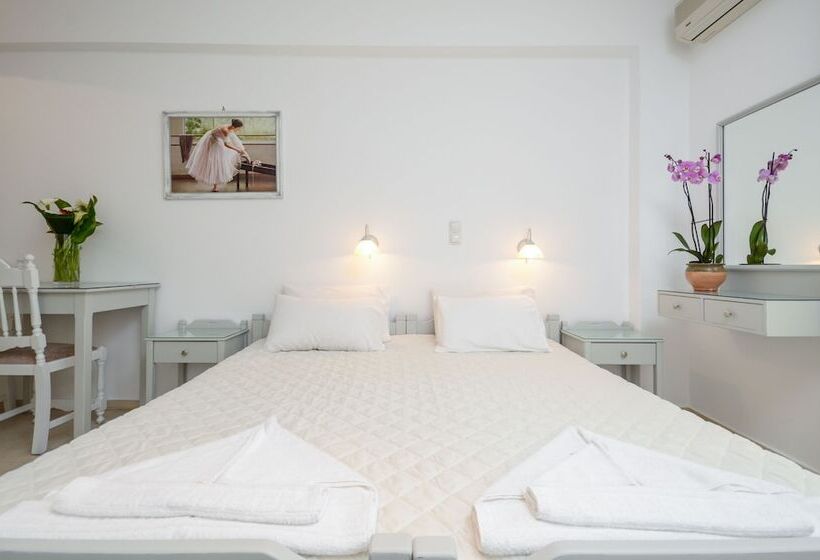 Hotel Golden Beach Studios