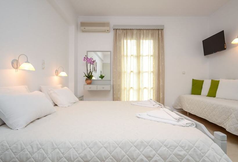 Hotel Golden Beach Studios