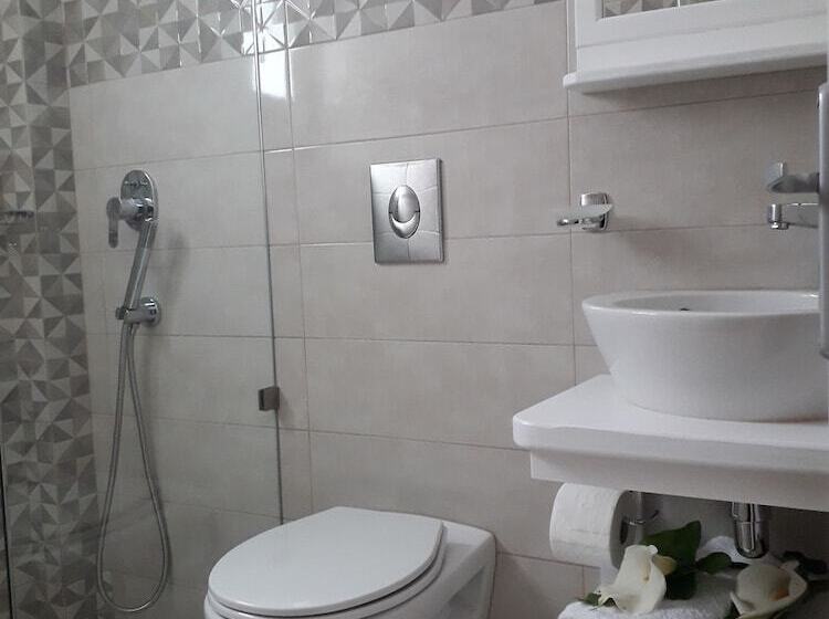 Hotel Golden Beach Studios