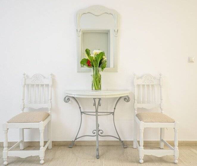 Hotel Golden Beach Studios