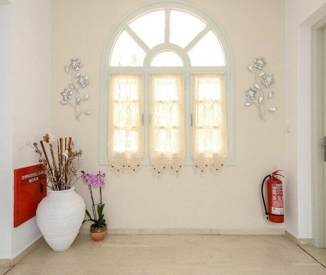 Hotel Golden Beach Studios