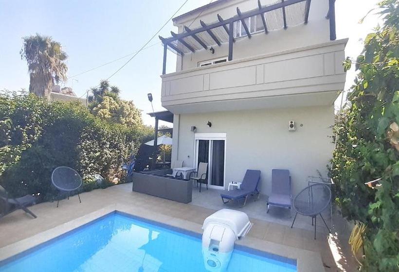 ホテル Marianna Apartments