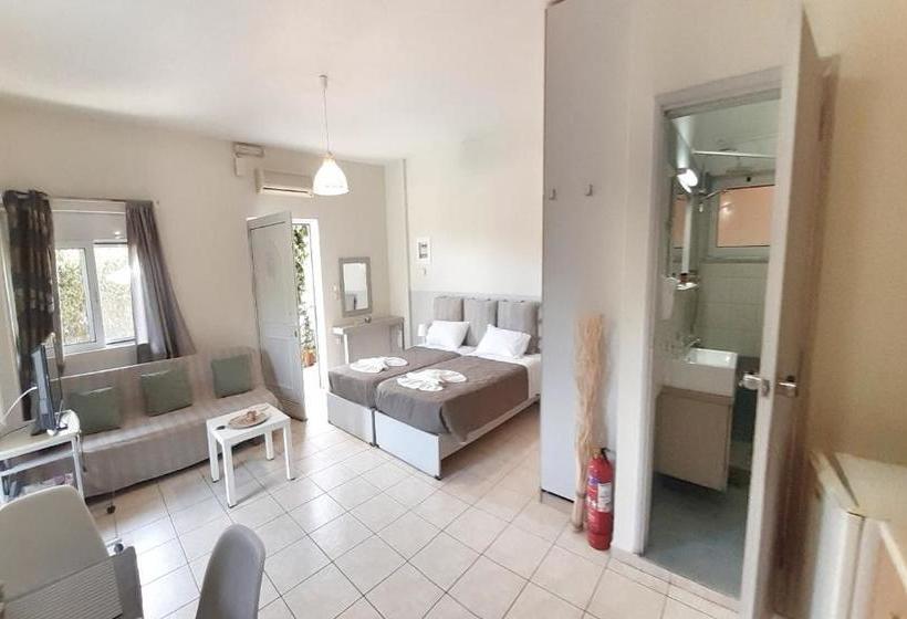 ホテル Marianna Apartments