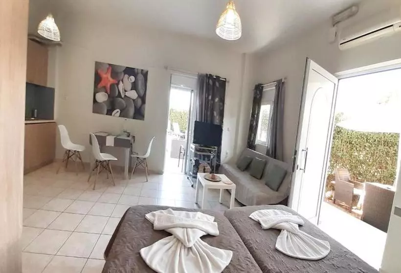 هتل Marianna Apartments