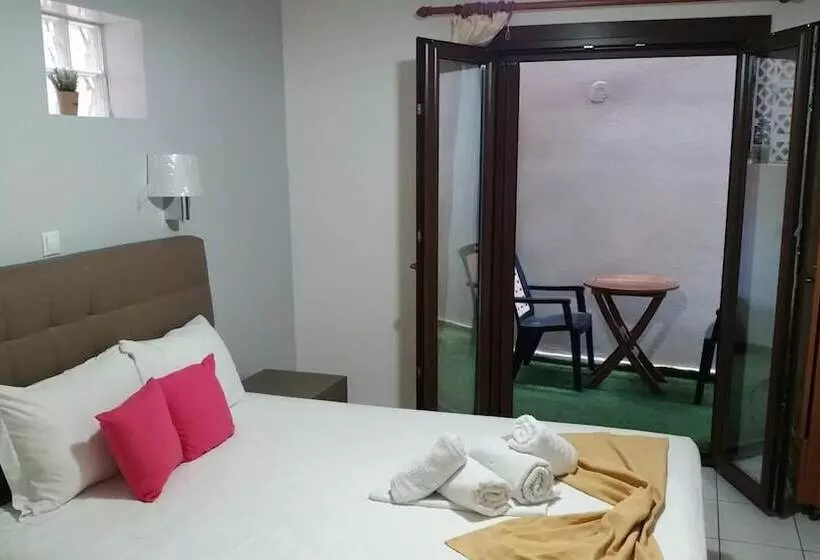 Hôtel Mavra Studios