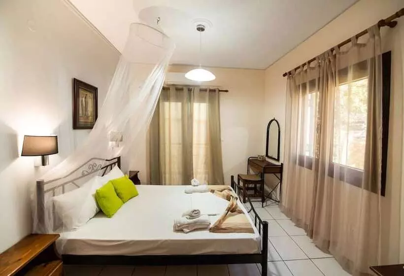 Hôtel Mavra Studios