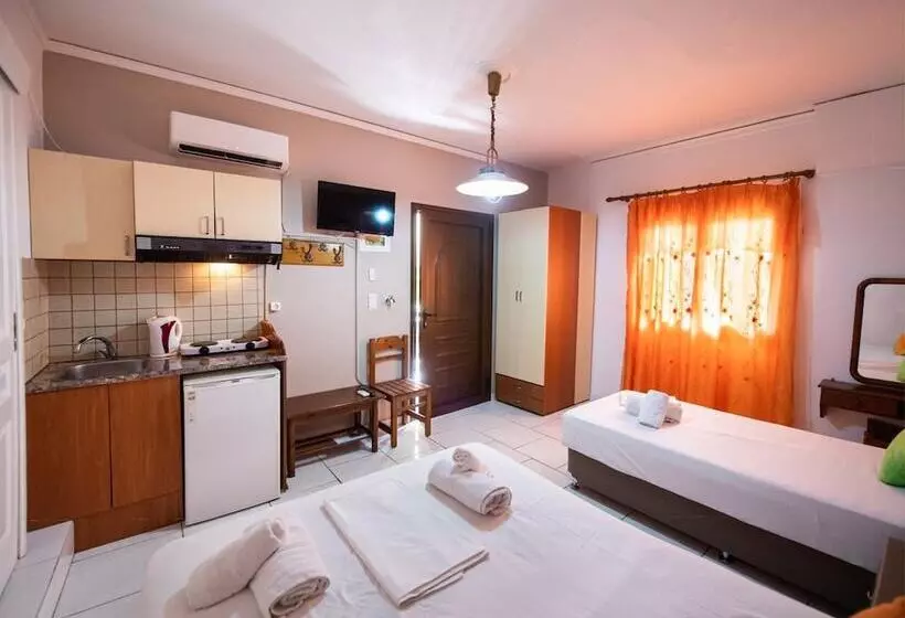 Hôtel Mavra Studios