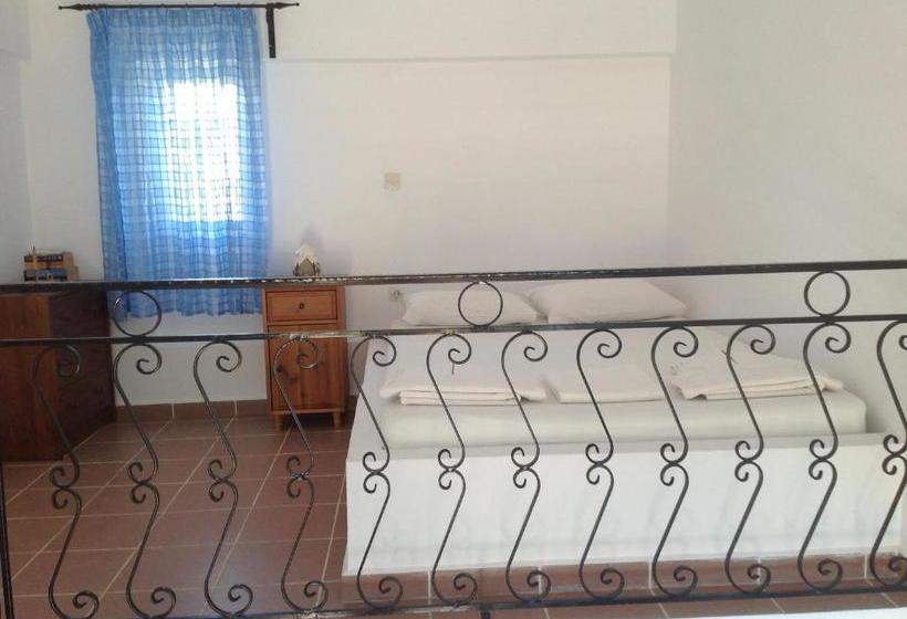 هتل Nefeli Apartments Kefalos