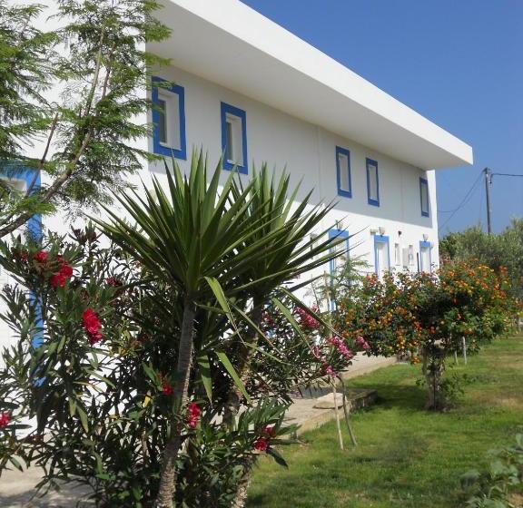 هتل Nefeli Apartments Kefalos