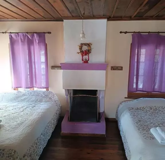هتل Orestis House