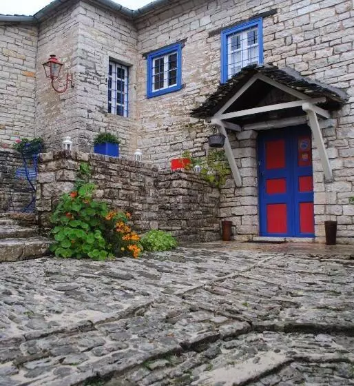 هتل Orestis House
