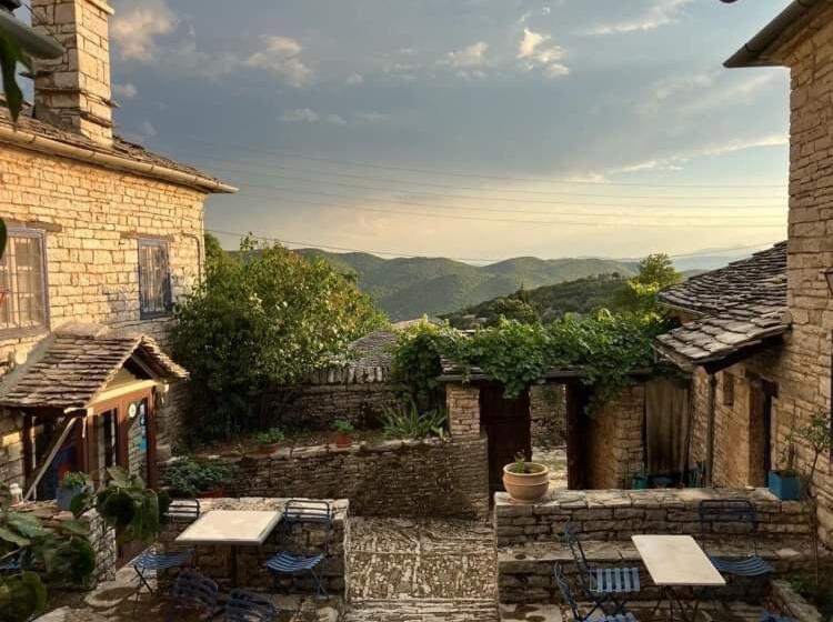 ホテル Orestis House