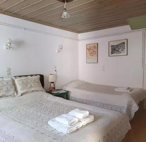 هتل Orestis House