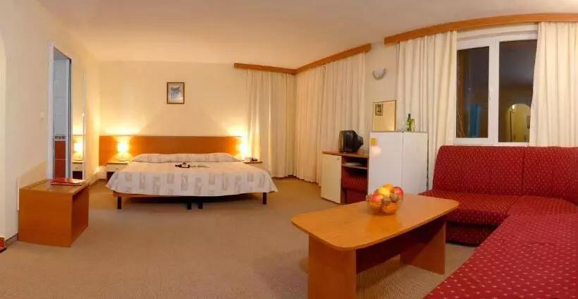 هتل Prespa