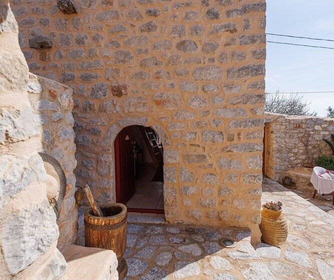 Lithos Stone Suites