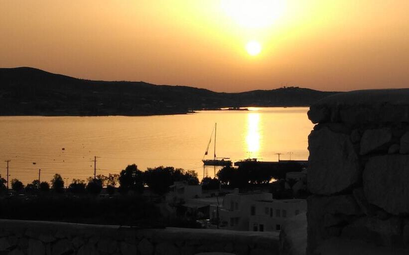 Milos Breeze Boutique