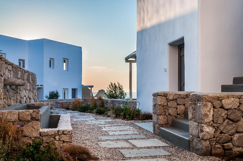 Milos Breeze Boutique