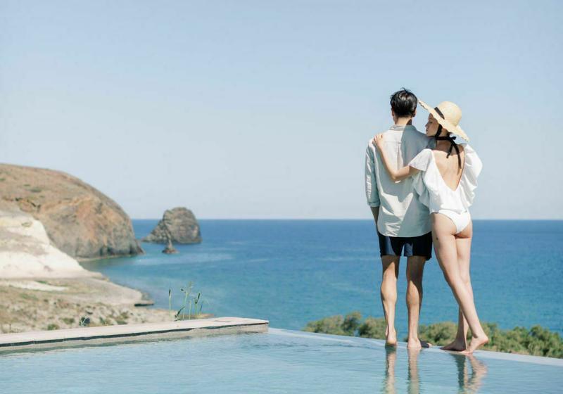 Milos Breeze Boutique