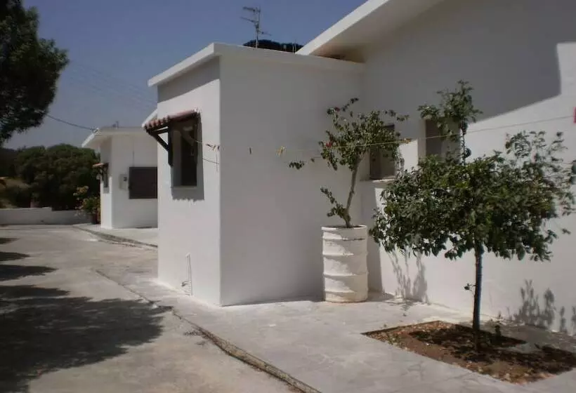 Romanza Villas