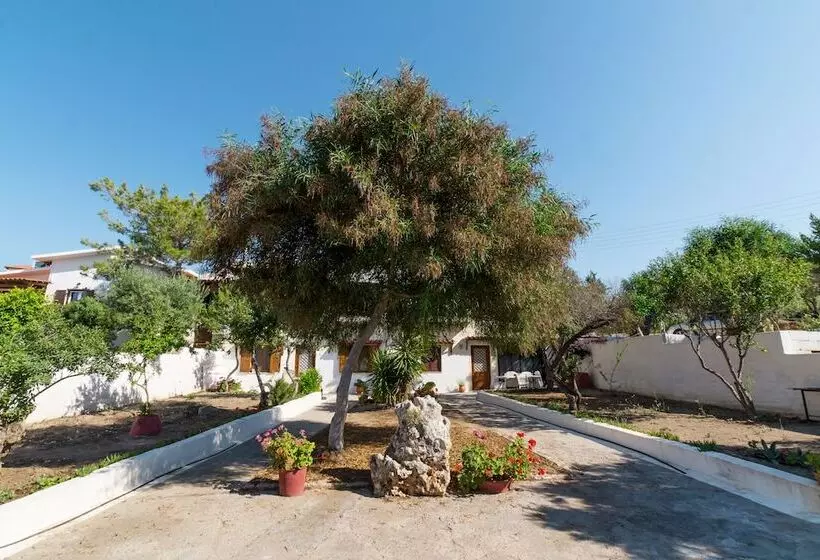 Romanza Villas