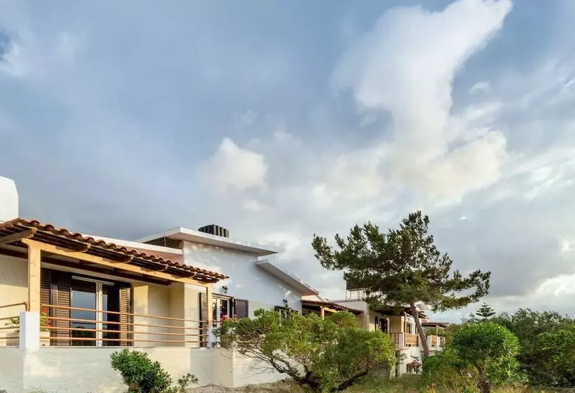 Romanza Villas