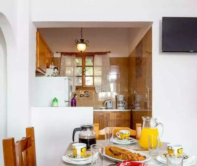 Romanza Villas