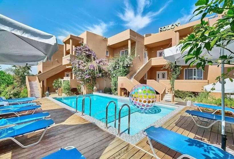 Solon Apartments