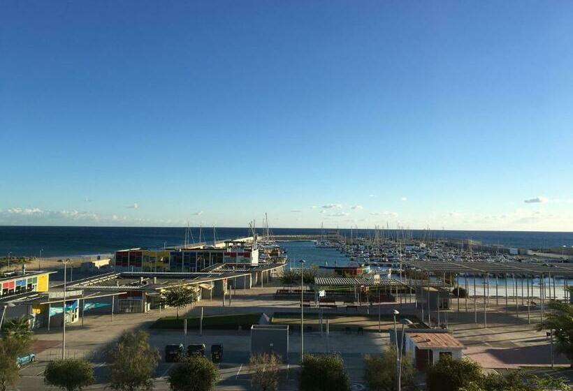 Apartamentos Cunit 3000