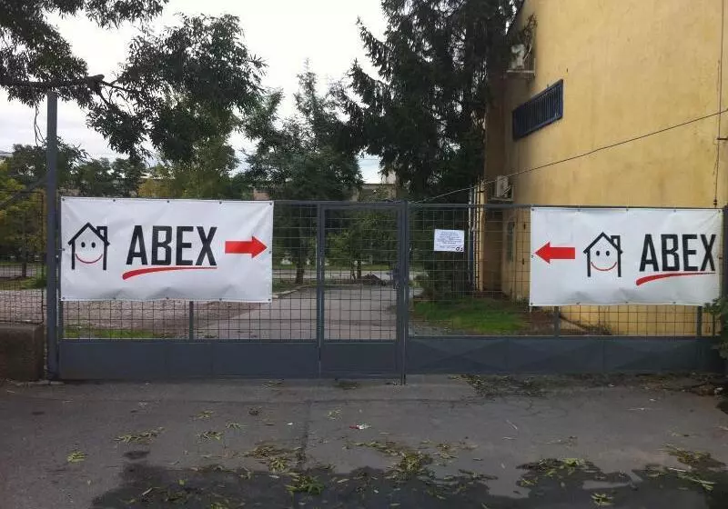هتل Abex Hostel
