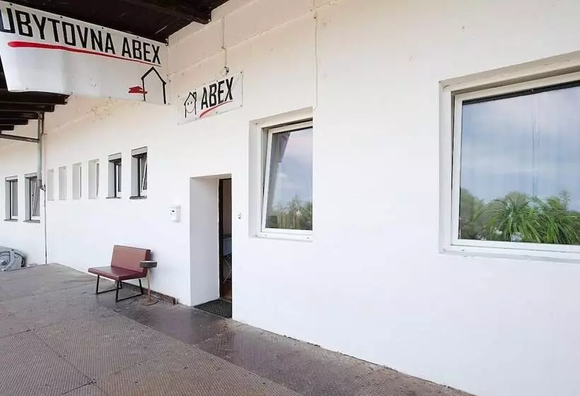 هتل Abex Hostel