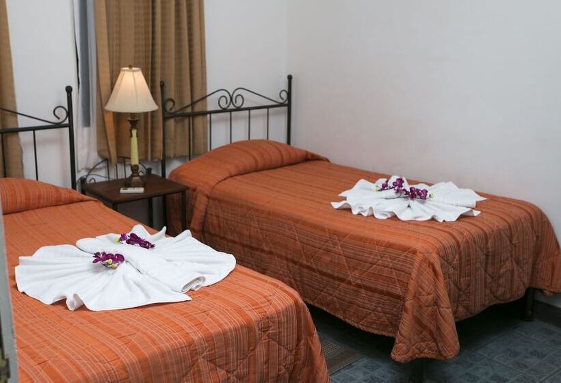 בית מלון כפרי Alamar