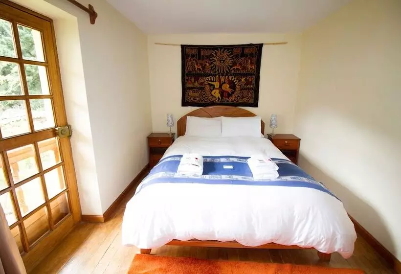 Hotelli Apu Lodge