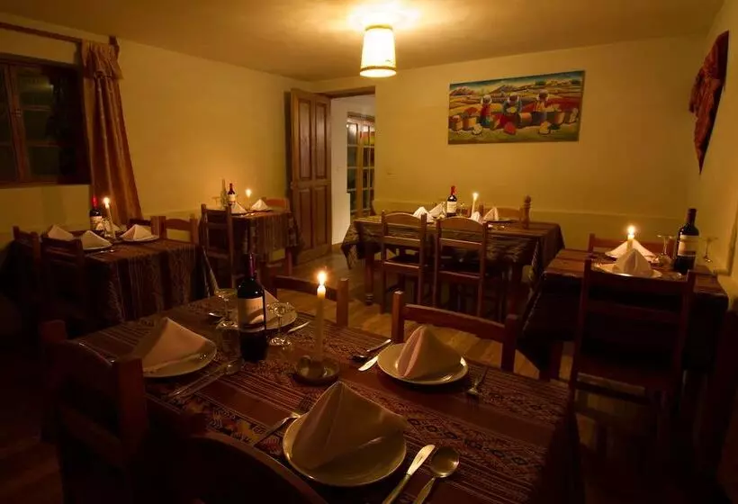 Hotelli Apu Lodge