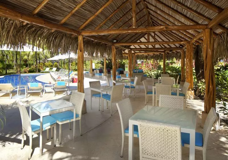 Azul Hotel & Retreat