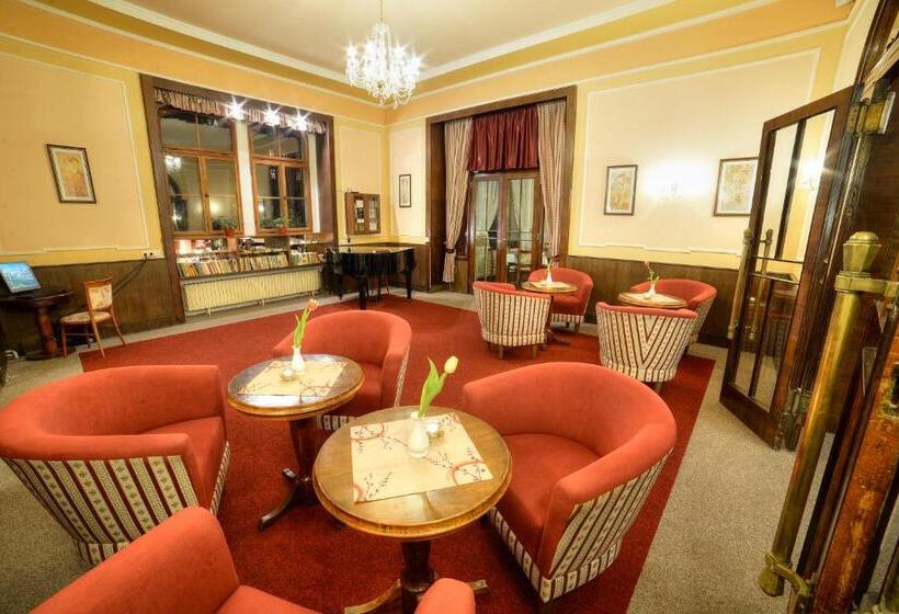 هتل Belvedere Spa & Kur