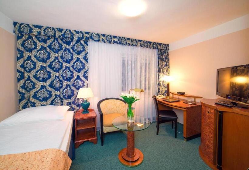 هتل Belvedere Spa & Kur