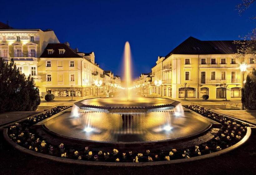 هتل Belvedere Spa & Kur